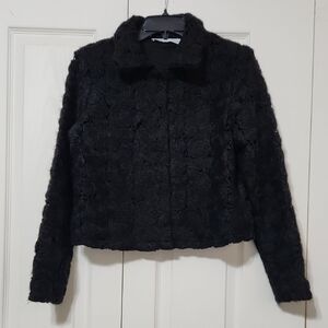 NWT Zara Knit Crochet Cropped Jacket. Size M